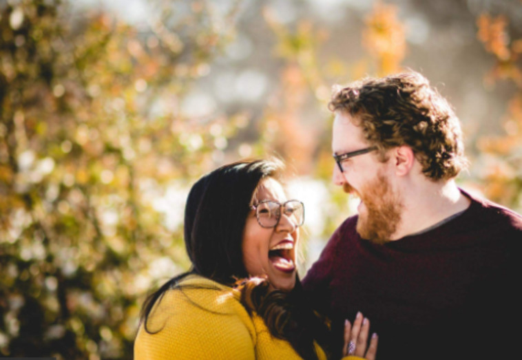 סטפני סמית' המנוחה ובן זוגה ג'יימי באסט