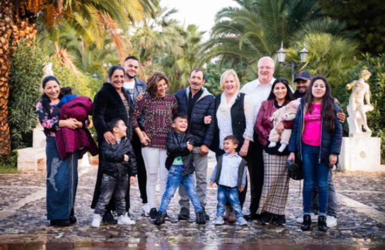 בל ברבו ומשפחתה הביולוגית