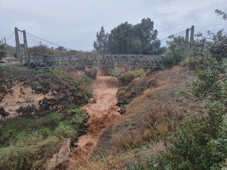 זרימה בנחל חרוד