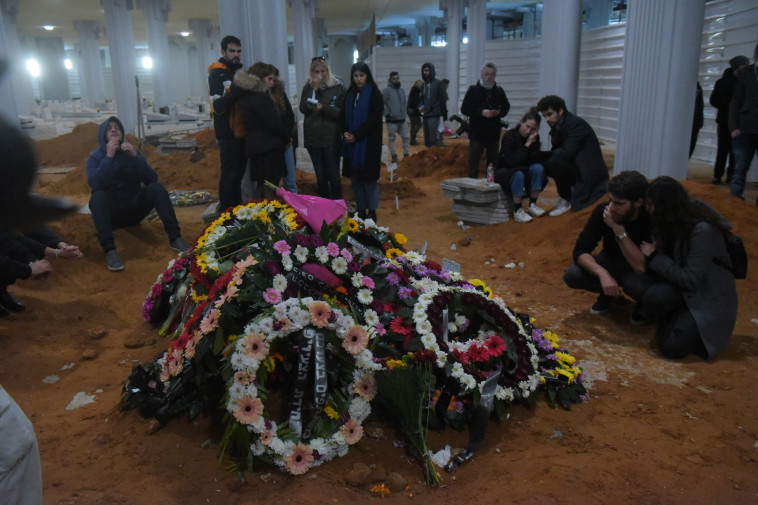 לוויות אסון המעלית