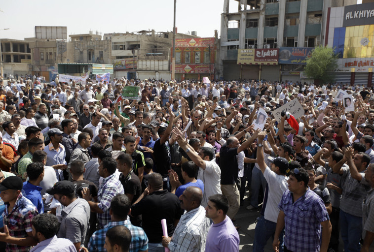 Protests in Baghdad (Photo: Reuters / Saad Shalash)