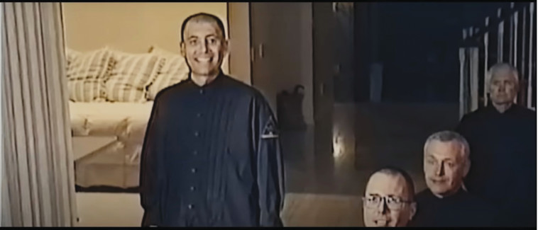 מתוך הסדרה ''השער לגן עדן''