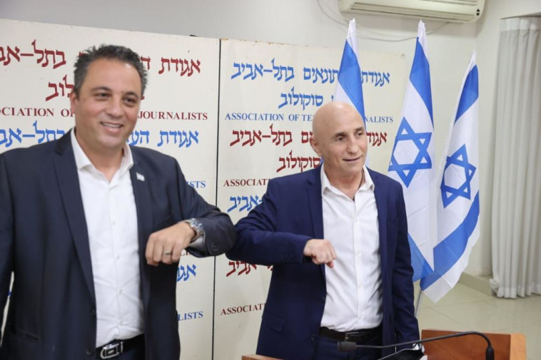 Ofer Shelach and Roi Cohen (Photo: Avshalom Shashoni)