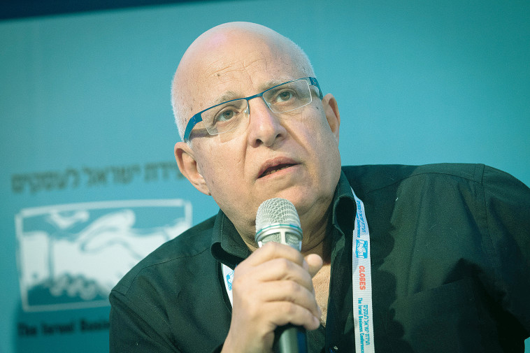 אביגדור יצחקי 