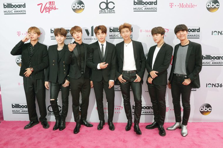 חברי להקת BTS 