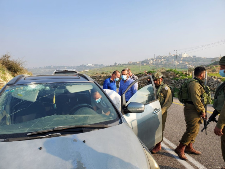 כוחות צה''ל בזירת יידוי האבנים בבנימין
