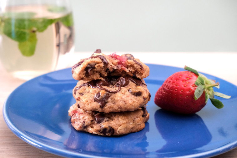 עוגיות שיבולת שועל, שוקולד ותותים