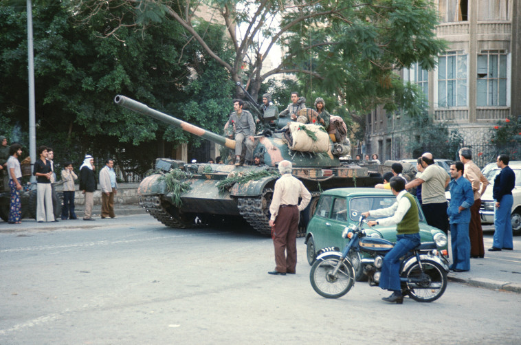 פלישת הצבא הסורי ללבנון, 1976 (צילום: AFP/Getty images)