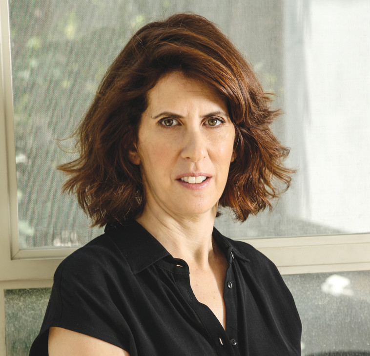 הטרנדולוגית עדי יופה