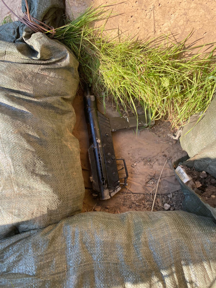 הנשק מסוג קרלו שנתפס במהלך הפיגוע בשומרון