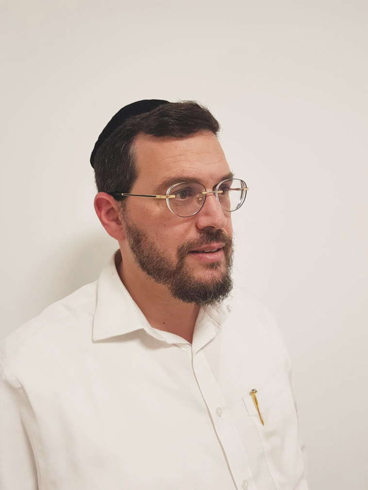 יעקב לפידות