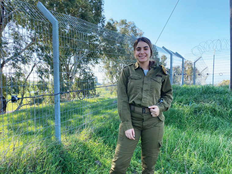 רב''ט שני קמרי