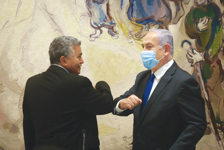 צריך לומר לו מילה אחת: תודה. עמיר פרץ