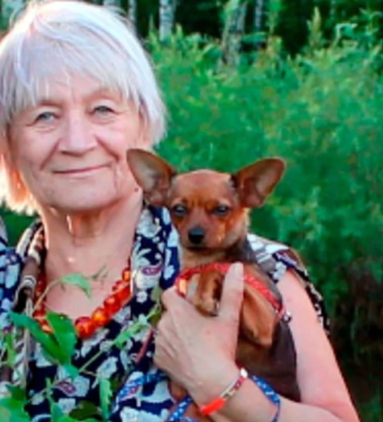 קרופניקובה המנוחה והכלבה שלה