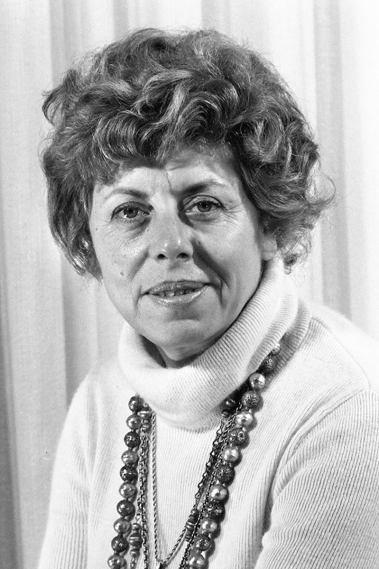 שולמית אלוני בשנת 1974