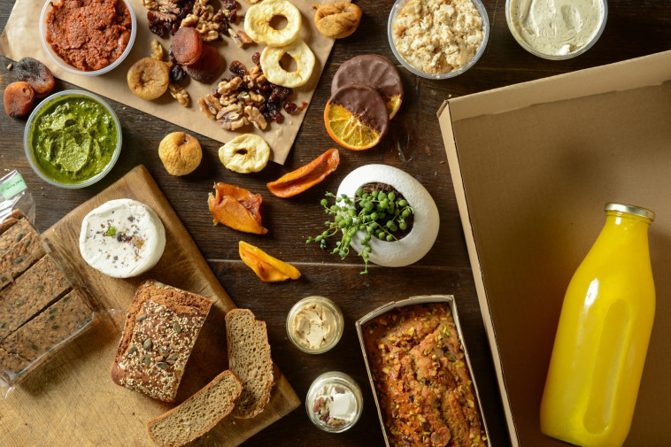 מארז טו  בשבט של משק ברזילי