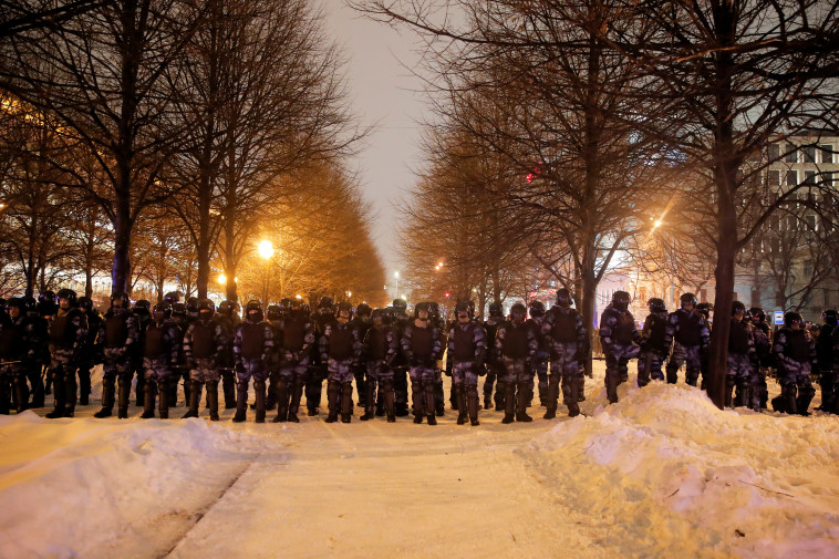 תומכי נבלני מפגינים ברוסיה