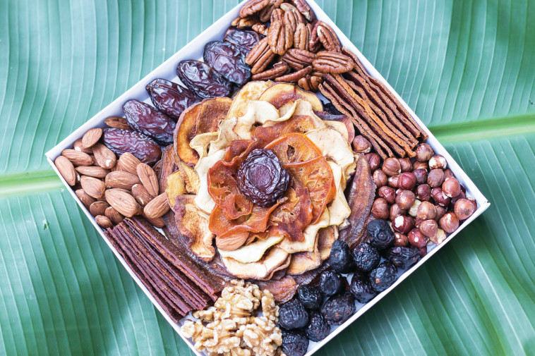 פירות יבשים של ''עידן הפרי''