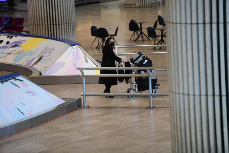 נתב''ג בסגר השלישי