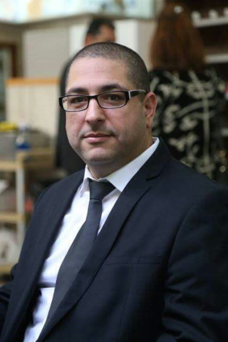 עו''ד עדי כרמלי