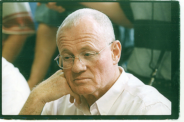 דני יתום כראש המוסד