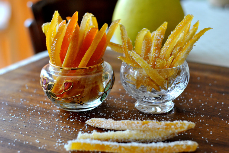 קליפות פומלה מסוכרות