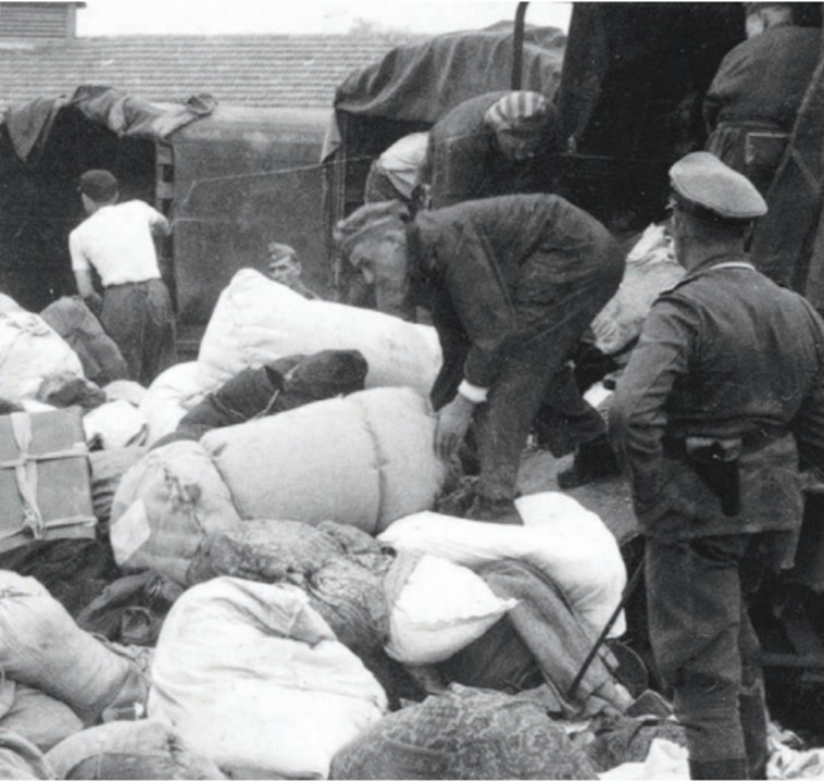 רכוש יהודי שנגזל בשואה