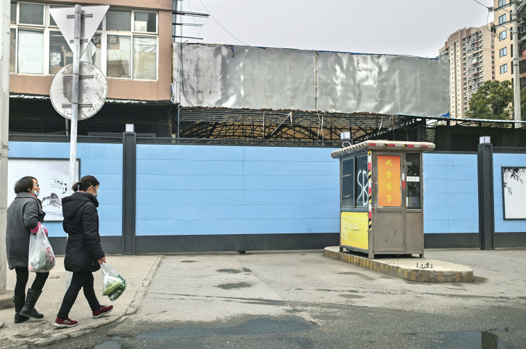 שוק פירות הים בווהאן ינואר 2021 