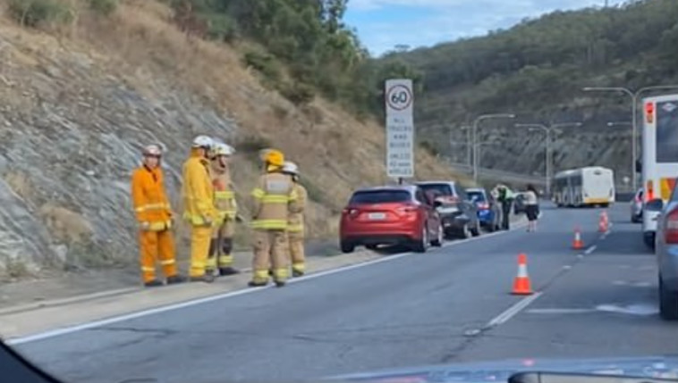 תאונת השרשרת בכביש המהיר באוסטרליה (צילום: רשתות חברתיות)