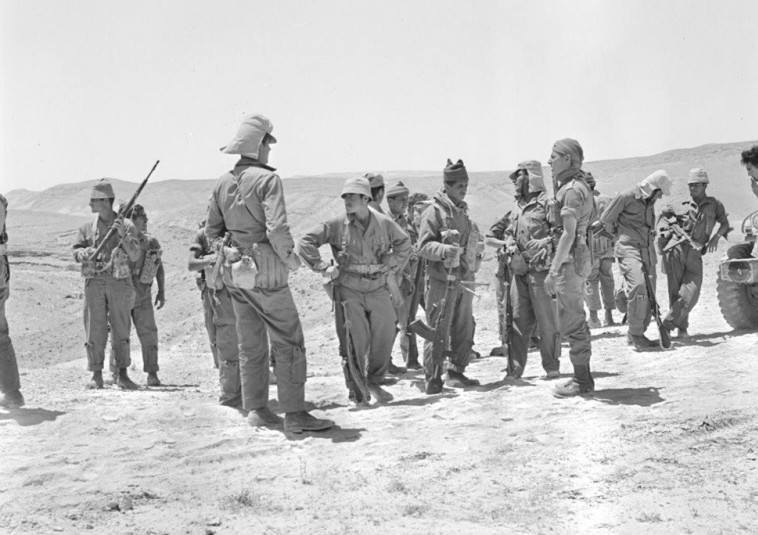 יחידה 101 בסיור בנגב, 1954