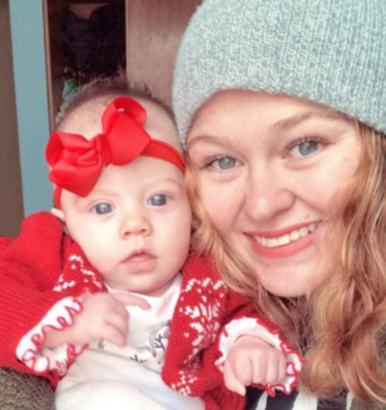 אנה קורטז ובתה מקיילה