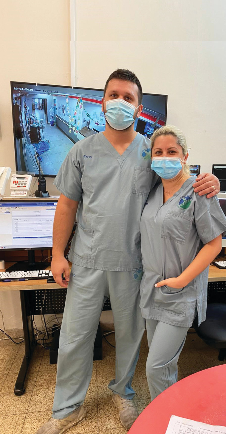 אלונה וקסמן ואריי גדייב