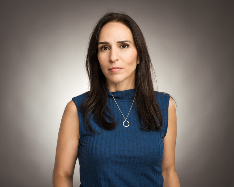 עו''ד איריס מורנו