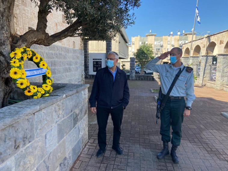 73 שנים אחרי. מג״ד 13, סא״ל אברהם מרציאנו, במפגש עם ראש עיריית בית שאן ג'קי לוי