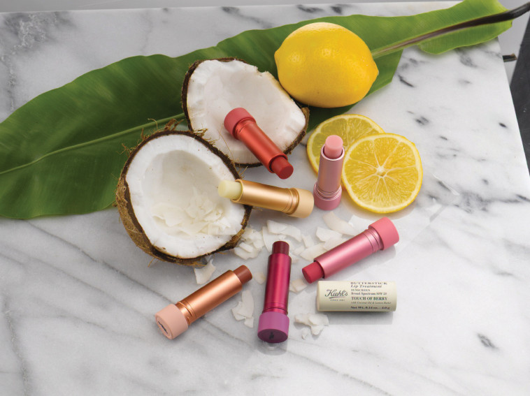 קיל'ס שפתוני לחות SPF30 במגוון גוונים עם תערובת שמנים ממקור טבעי. מחיר: 90 שקלים