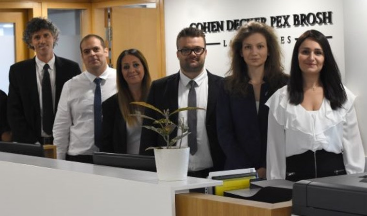 צוות משרד עו''ד כהן דקר פקס וברוש