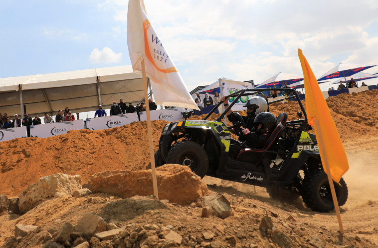 הנהג בן החמש