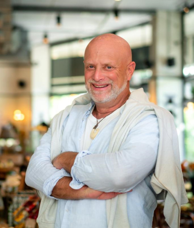 צביקי עשת גרינברג סאן 