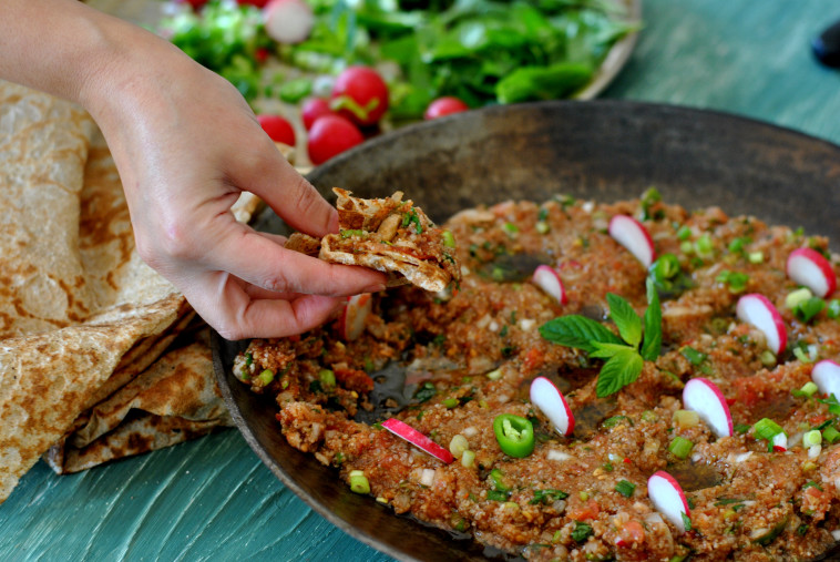 כמונת בנדורה