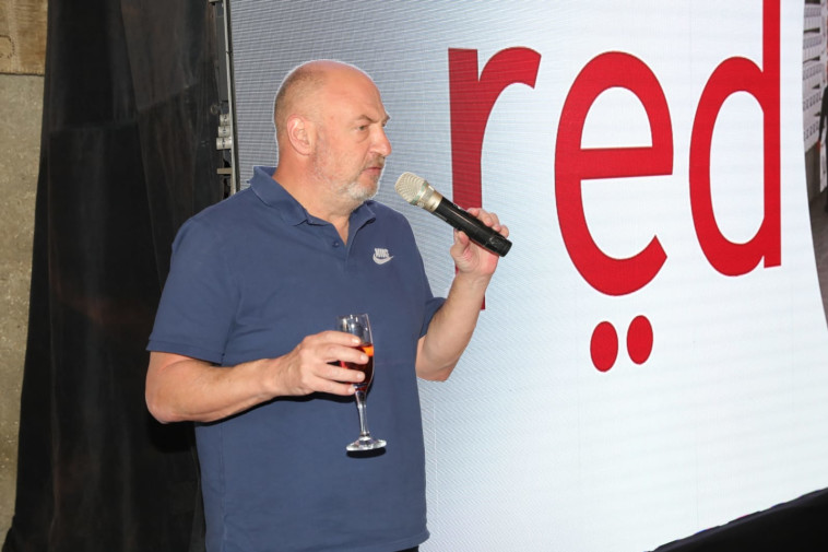 הראל ויזל בהשקת המותג RED