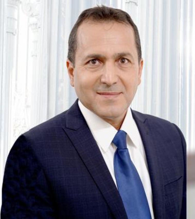 עו''ד אפרים דמרי