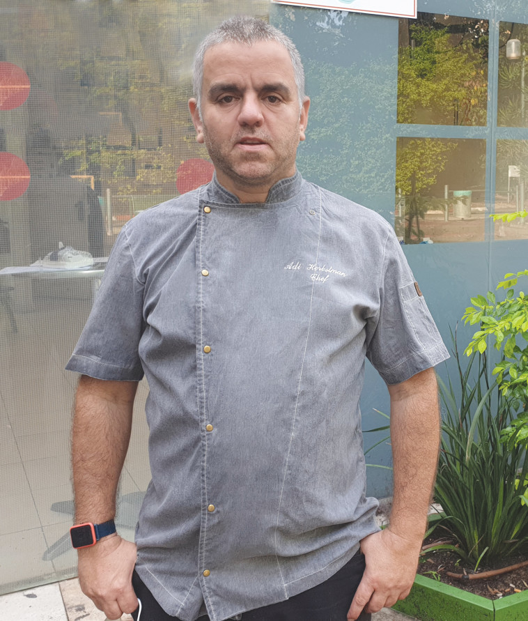 השף עדי הרבסטמן, הבעלים של הקייטרינג המרפסת בנחלים