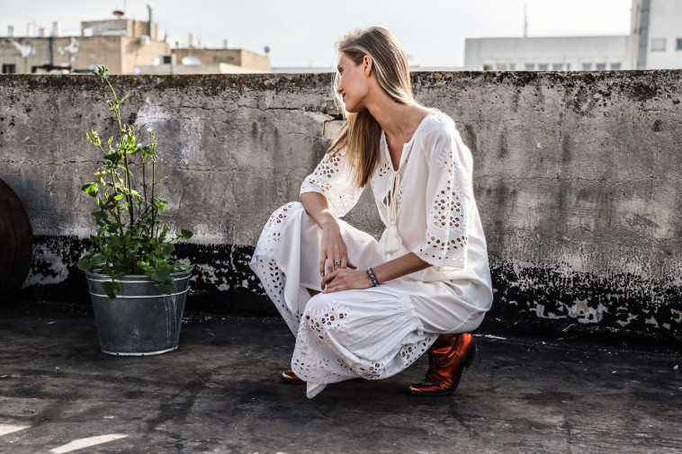 שמלת קרושה של המותג גלביה, 990 שקל