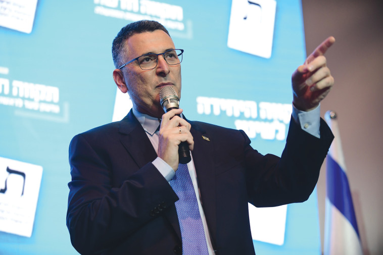 השוער. גדעון סער