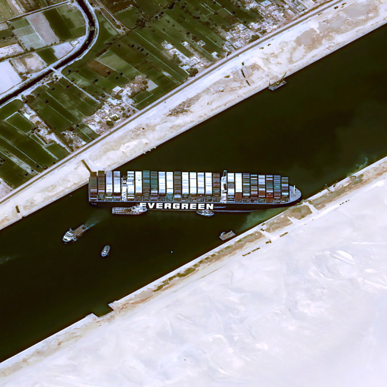 The ship stuck in the Suez Canal (Photo: CNES / AIRBUS DS via REUTERS)