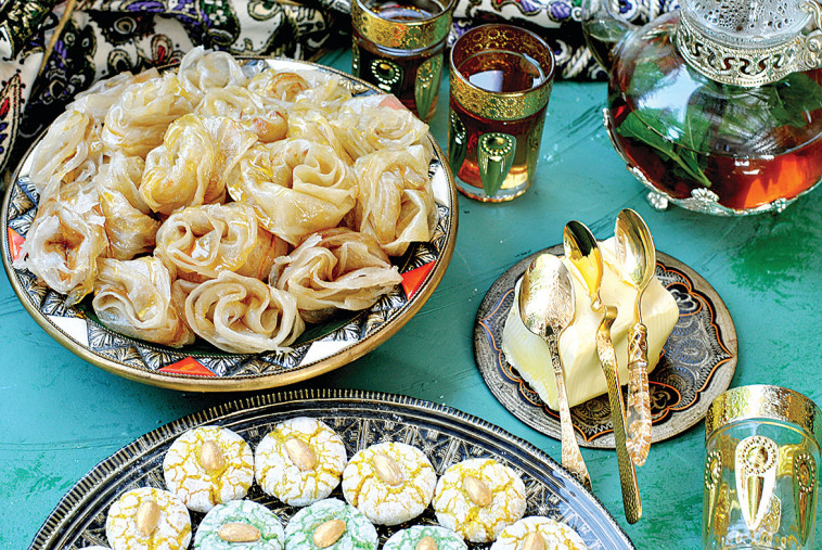 ממתקים למימונה