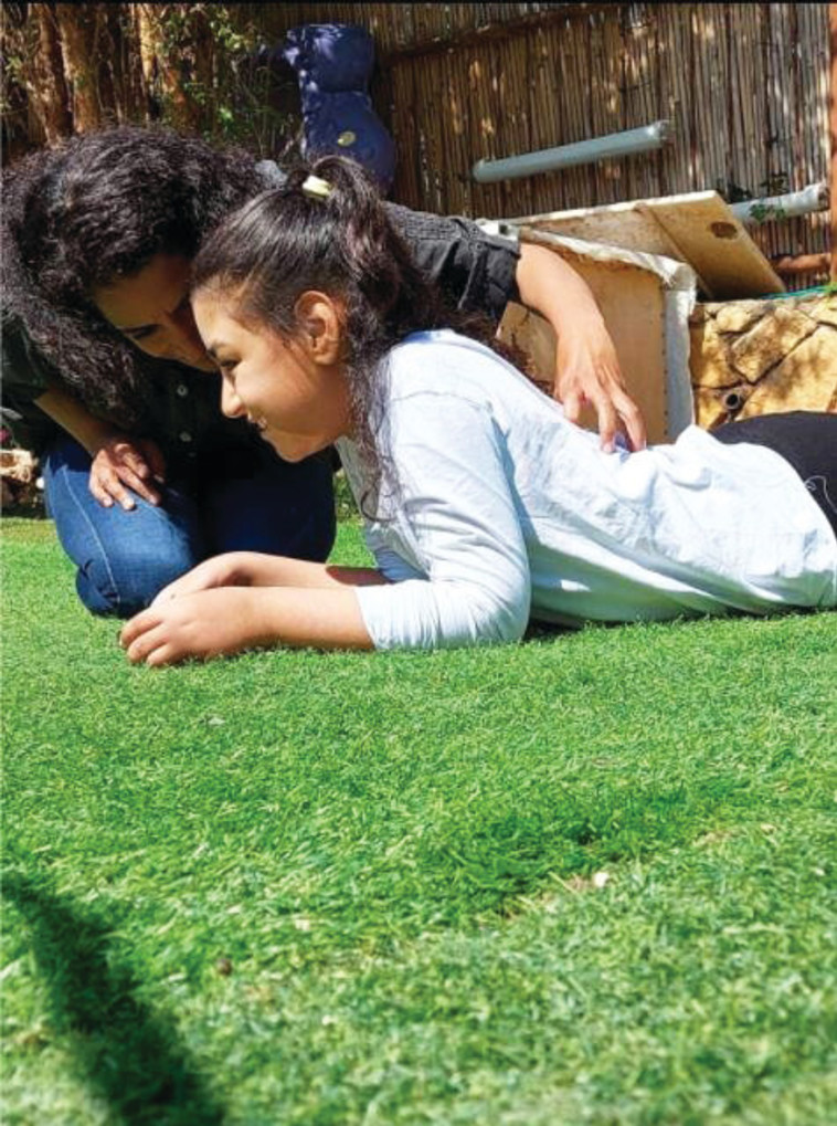 סיון עמר ובתה נועה