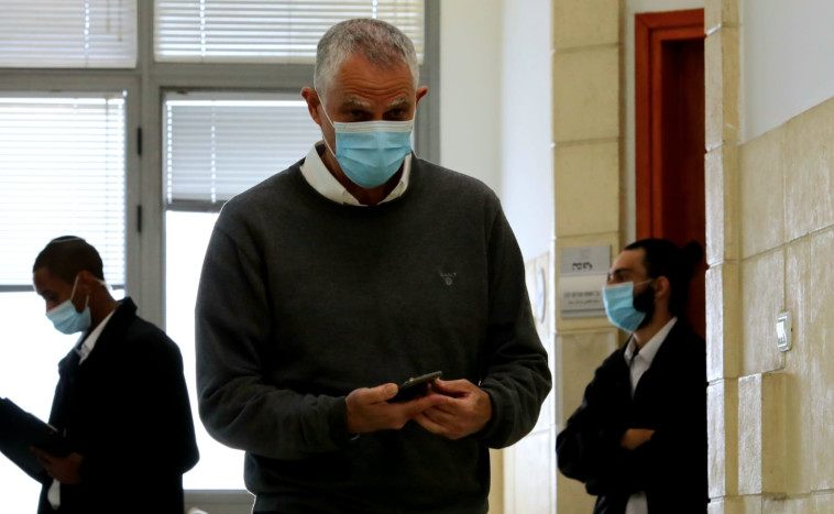 נוני מוזס בבית המשפט