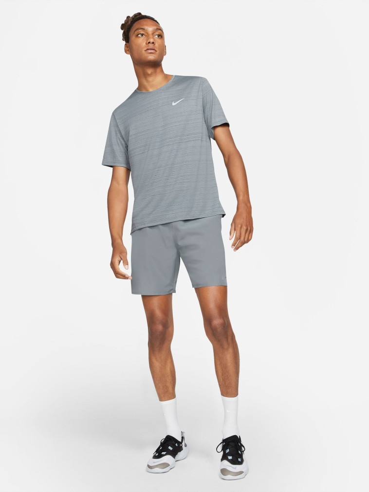 נייק ל TERMINAL X