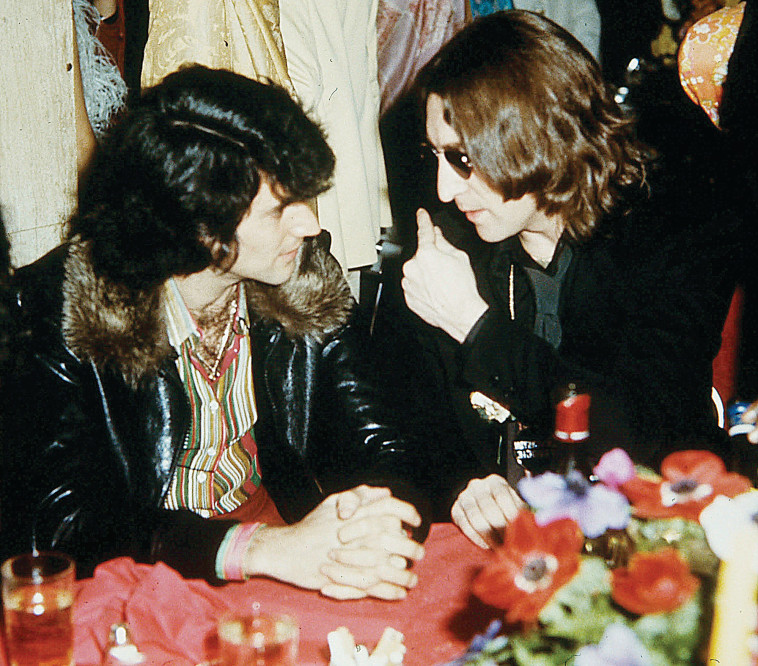 אורי גלר, ג'ון לנון